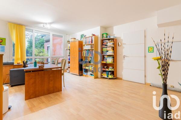 Appartement 4 pièces de 87 m² à Évry (91000)