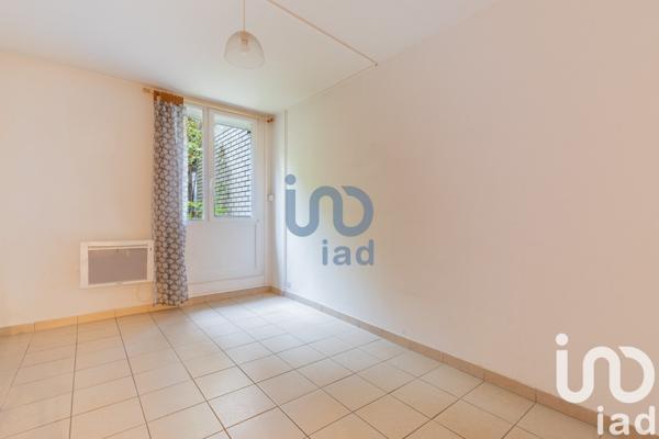 Appartement 4 pièces de 87 m² à Évry (91000)