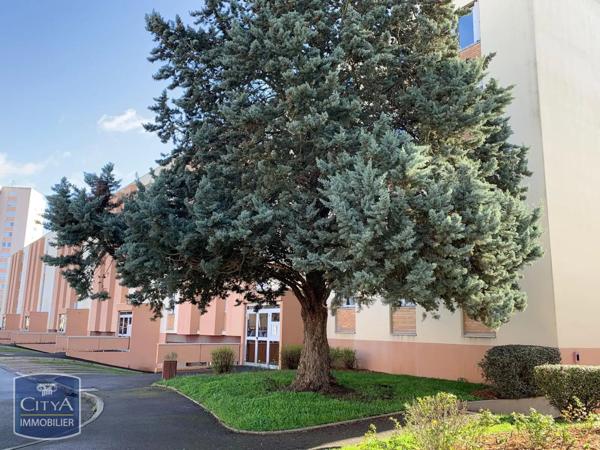 Appartement à louer 2 pièces 51.74m²