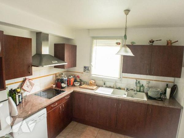 EN EXCLUSIVITE RESIDENCE LES SENORIALES VILLA  EN DUPLEX DE 125M² habitables comprenant au rdc ...
