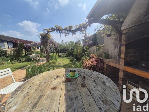 Maison traditionnelle 7 pièces de 173 m² à Ingrandes (86220)