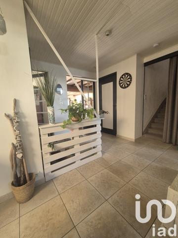 Maison traditionnelle 7 pièces de 173 m² à Ingrandes (86220)