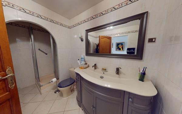 Maison à vendre    5 pièces •  La Farlède