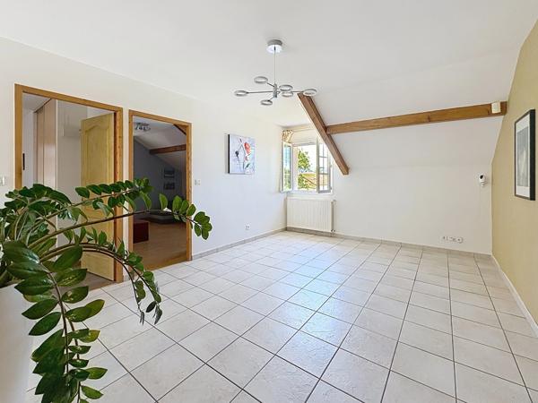 Maison à vendre 6 pièces MESSERY (74)