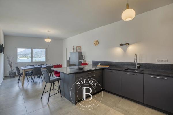 Annecy, Appartement 2 Chambres -  79 m² à vendre