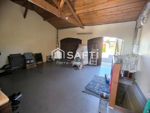 Maison 6 pièces de 145m² avec piscine