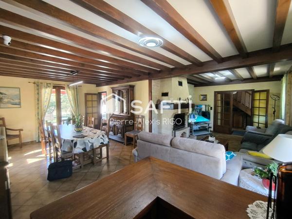 Maison 6 pièces de 145m² avec piscine