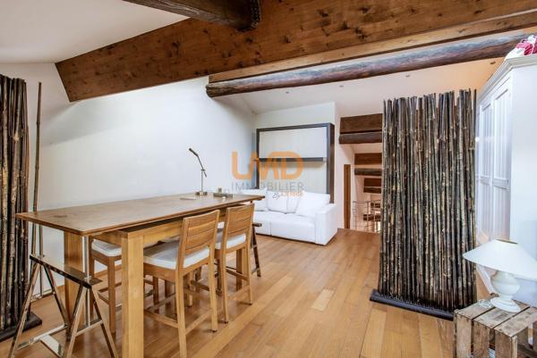 Villefranche-sur-Mer(06) de : Appartement Style loft 100m2 Vue mer