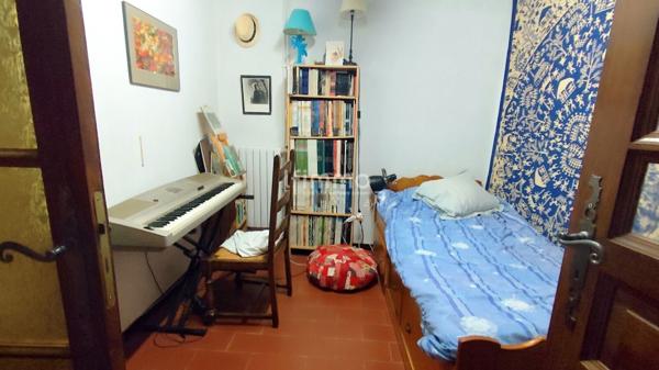 Maison de village 7 pièces + terrasses et garage.