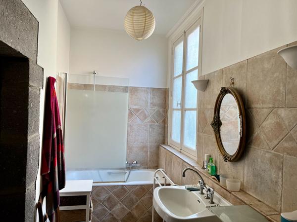 EXCLUSIF SUR PLATEAU CENTRAL !