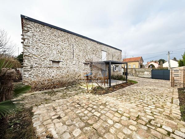 Maison briarde - 6 pièces -192 m2