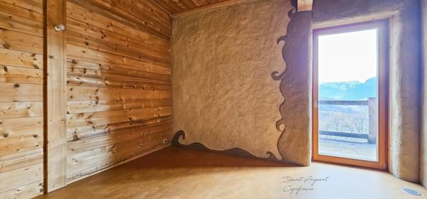 À vendre, Hauteurs du GROISY (Haute-Savoie)– Maison écologique 180m² avec vue panoramique Terrain 1500m²