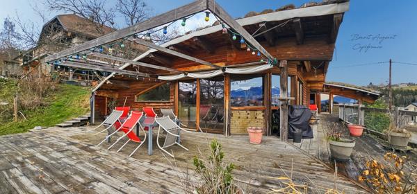 À vendre, Hauteurs du GROISY (Haute-Savoie)– Maison écologique 180m² avec vue panoramique Terrain 1500m²