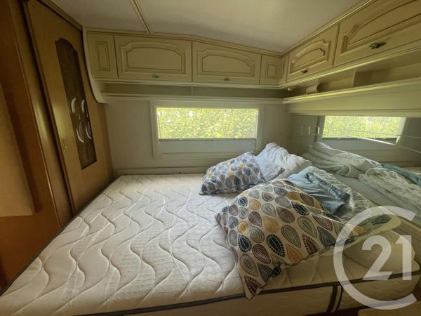 Terrain à vendre  552,78 m 2   ST GEORGES D OLERON  - 17