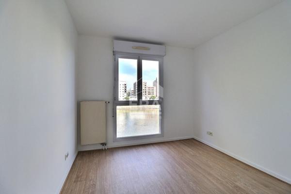 Appartement 3 pièces d'exception à L'Île-Saint-Denis - Calme et Confort
