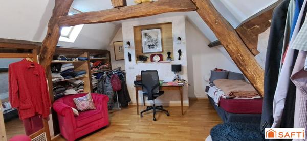 Maison de campagne sur 1,5 ha et plan d'eau