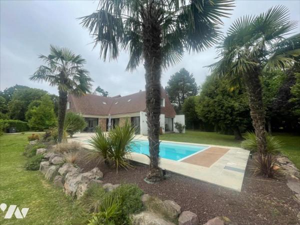 MATHIEU CAEN NORD MAISON DE 9 PIECES