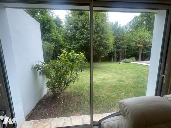 MATHIEU CAEN NORD MAISON DE 9 PIECES