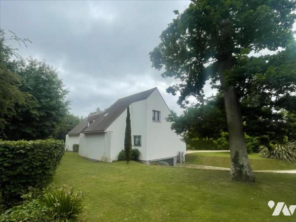 MATHIEU CAEN NORD MAISON DE 9 PIECES