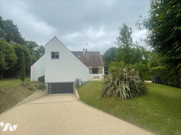 MATHIEU CAEN NORD MAISON DE 9 PIECES