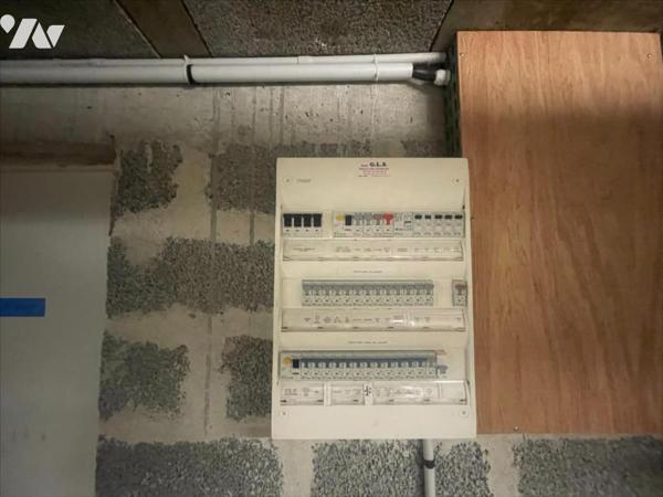 MATHIEU CAEN NORD MAISON DE 9 PIECES