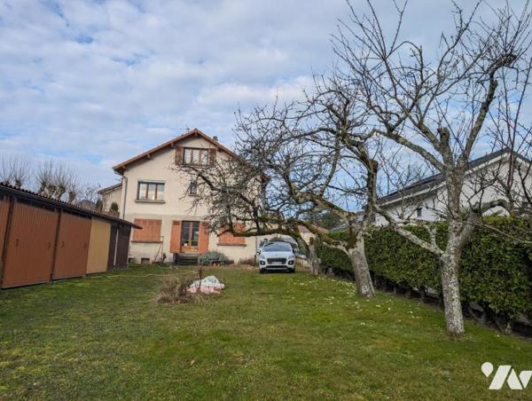 Maison de type 4 p+ cuisine sur sous-sol complet sur 1663 m² 