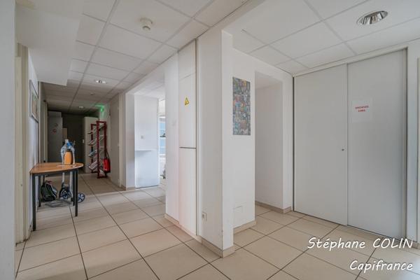 Immeuble à vendre ECHIROLLES (38)