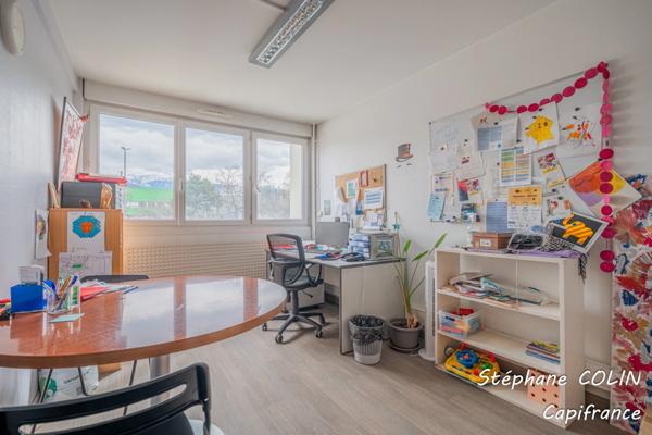 Immeuble à vendre ECHIROLLES (38)