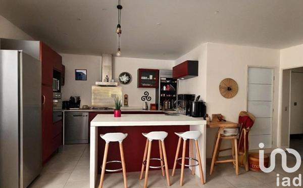 Maison 5 pièces de 121 m² à Basse-Goulaine (44115)