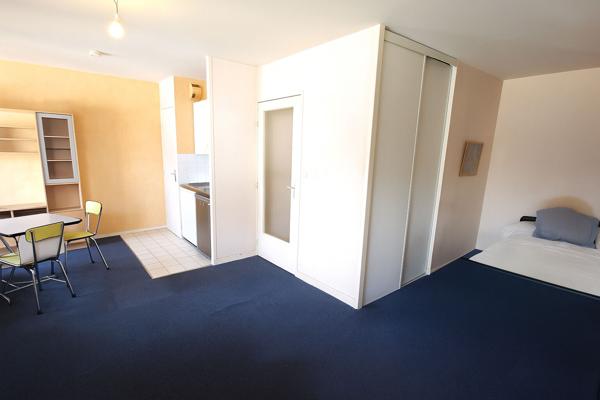 Appartement Saint Nazaire centre grand studio de 38m2 avec cave