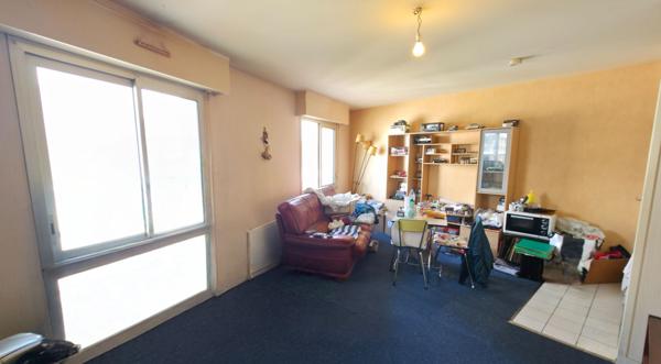 Appartement Saint Nazaire centre grand studio de 38m2 avec cave