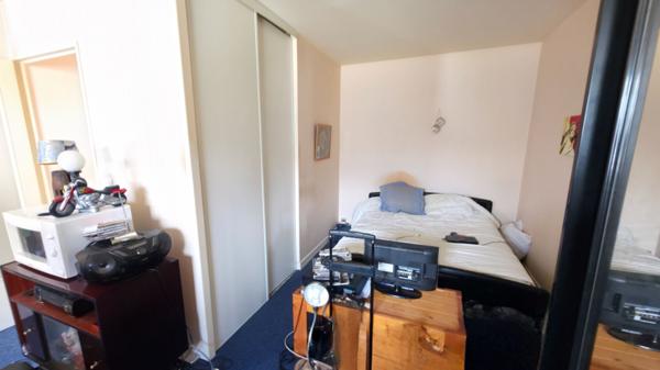 Appartement Saint Nazaire centre grand studio de 38m2 avec cave