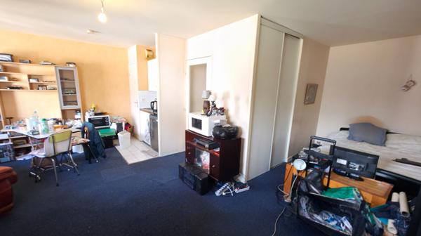 Appartement Saint Nazaire centre grand studio de 38m2 avec cave