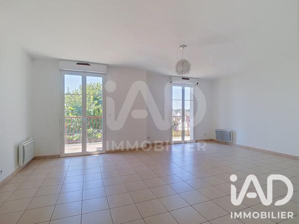 Appartement à vendre 3 pièces 67,99 m² Vaux-le-Pénil