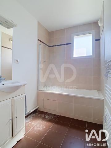 Appartement à vendre 3 pièces 67,99 m² Vaux-le-Pénil