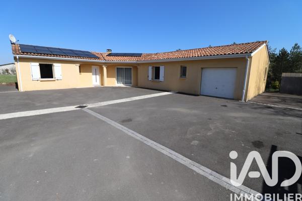Maison à vendre 7 pièces 138 m² Le Fouilloux