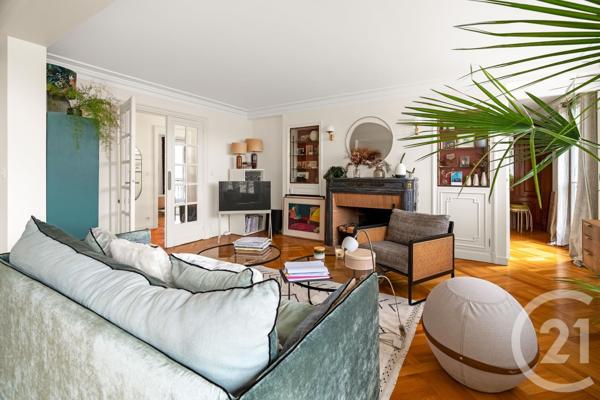 Appartement F5 à vendre  5 pièces - 128,71 m2 PARIS - 75018