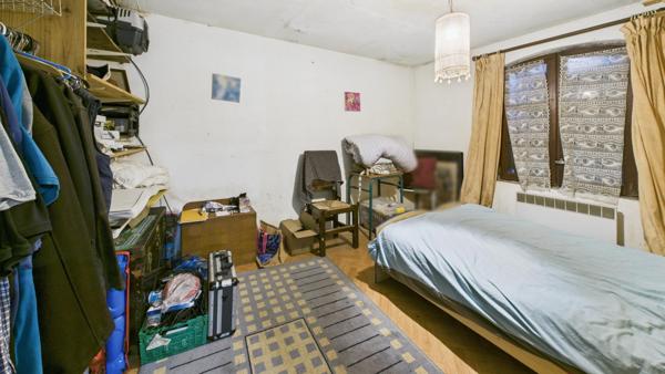 Maison de 94 m², un gîte de 36 m² et une dépendance de 60 m² à réhabiliter