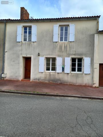 Maison de ville à vendre à Aubigny-les-Clouzeaux en Vendée (85430), ref : 270