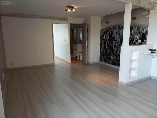 Maison de ville à vendre à Aubigny-les-Clouzeaux en Vendée (85430), ref : 270