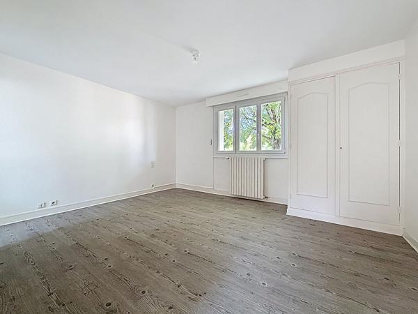 Maison familiale 108m² avec terrain constructible à vendre