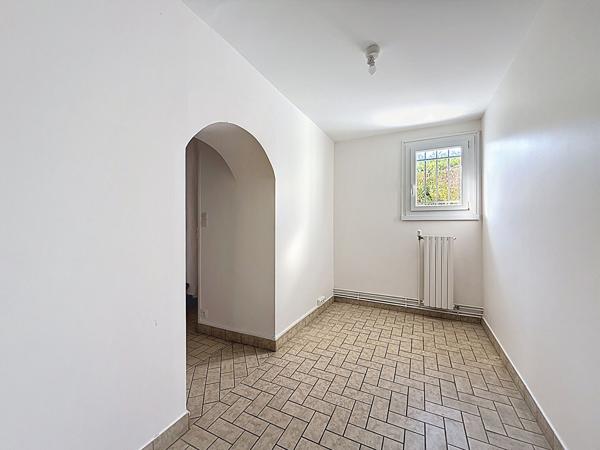 Maison familiale 108m² avec terrain constructible à vendre