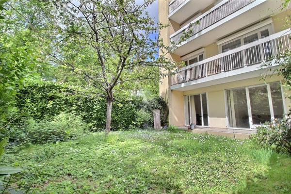 Appartement Elancourt 5 pièces 95.83 m2