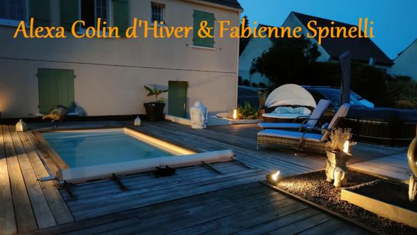 Pavillon sur sous-sol, piscine chauffée dans un village recherché du soissonnais