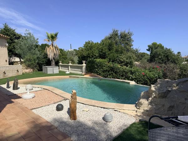 Maison à vendre 4 pièces LES ISSAMBRES (83)