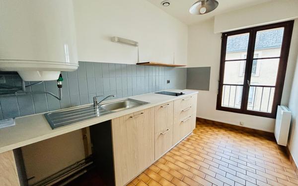 Appartement à louer    2 pièces • 43,37 m2 Châtellerault