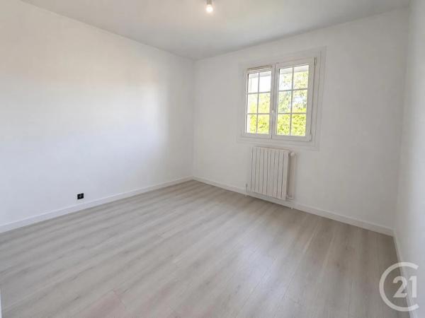 Maison à vendre  6 pièces - 123,74 m 2   ST PATHUS  - 77