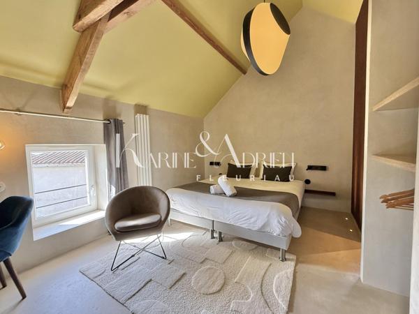 Maison de caractère avec 3 suites indépendantes, cave et garage