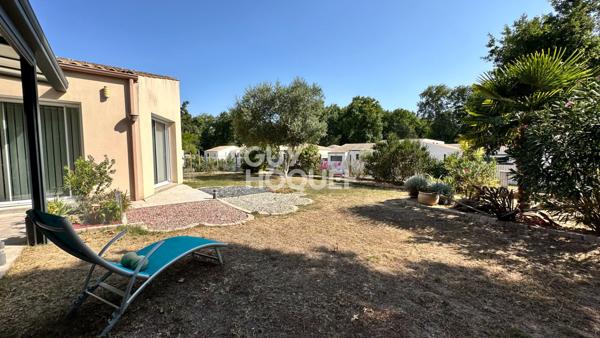 Maison moderne à vendre à Etaules - 3 chambres, jardin et garage