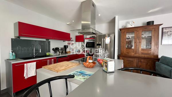 Maison moderne à vendre à Etaules - 3 chambres, jardin et garage